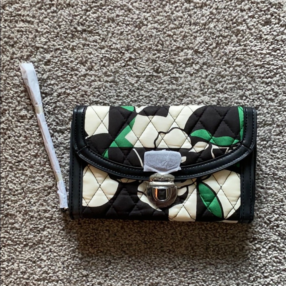 Ultimate Wristlet